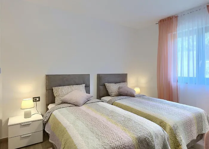 My Hana Будинок відпочинку Пула