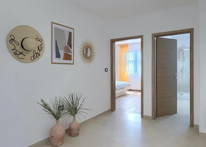 My Hana Будинок відпочинку Пула